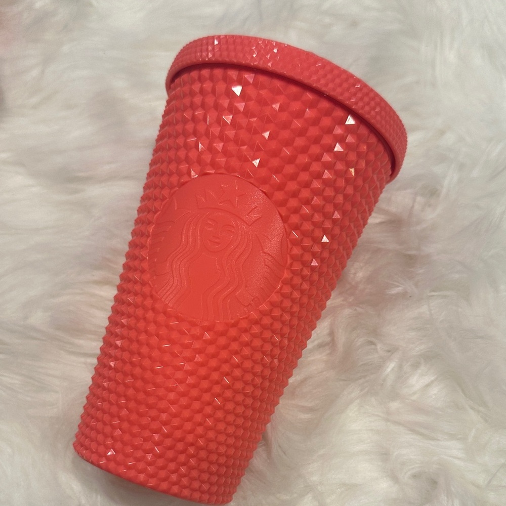Starbucks dragonfruit studded tumbler no straw